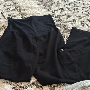 Maternity figs scrub bottoms. Large. Black.